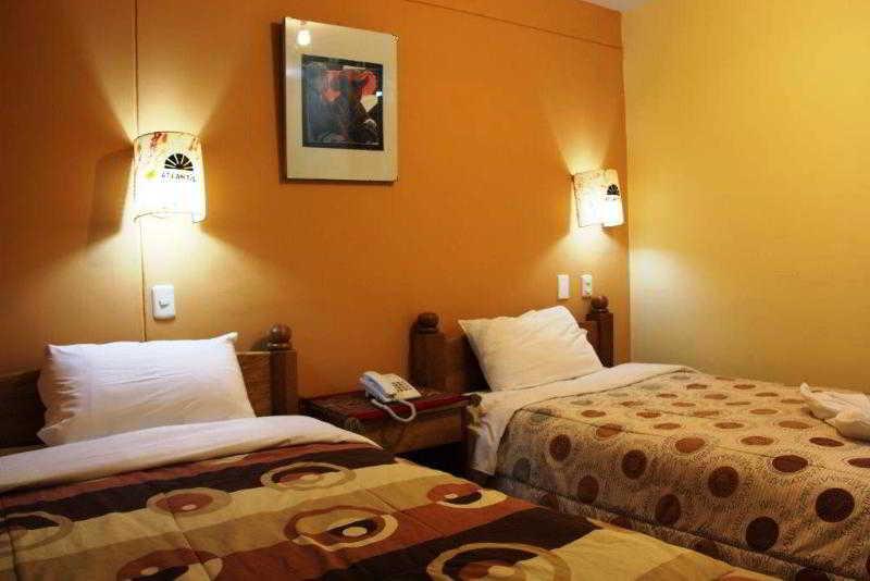 Hostal Atlantis กุสโก ภายนอก รูปภาพ