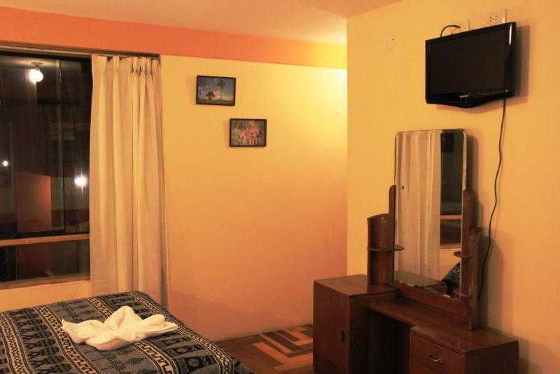 Hostal Atlantis กุสโก ภายนอก รูปภาพ