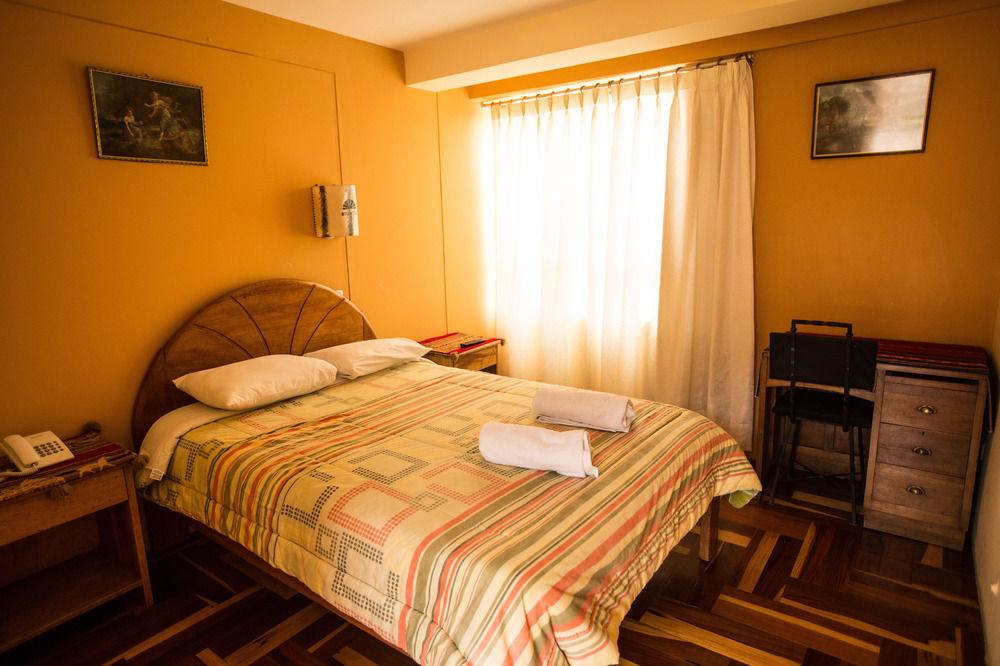 Hostal Atlantis กุสโก ภายนอก รูปภาพ