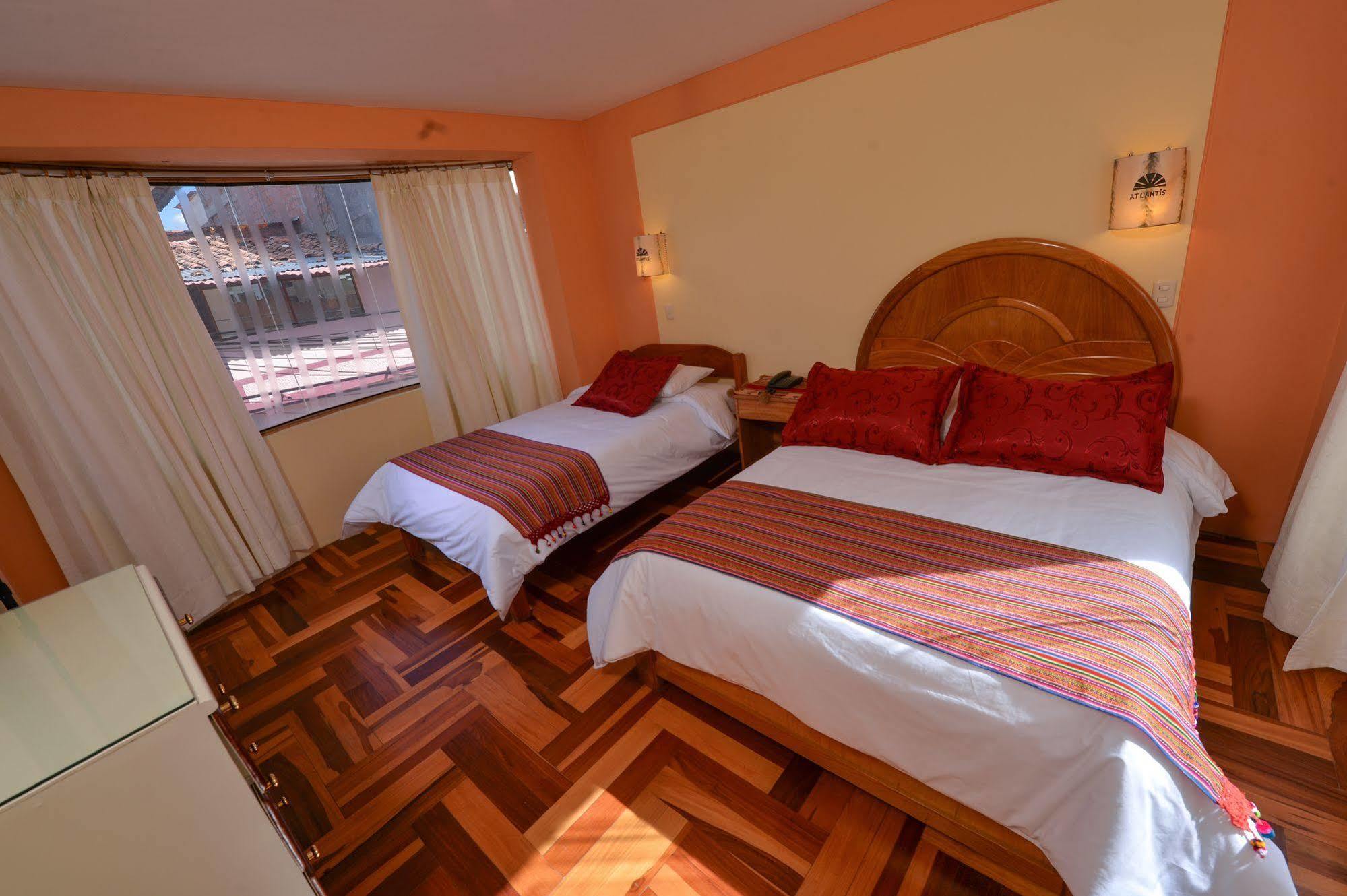 Hostal Atlantis กุสโก ภายนอก รูปภาพ
